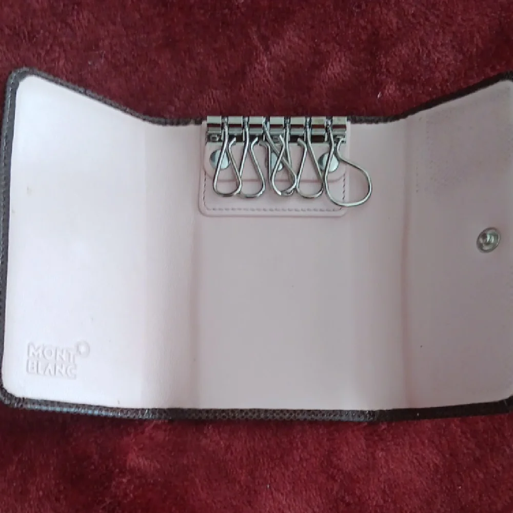 Mont Blanc Textured Brown Key Wallet EUC